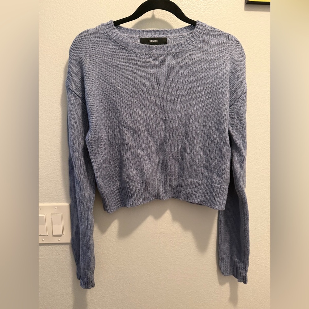 Vintage Forever 21 Light Blue Crew Neck Sweater